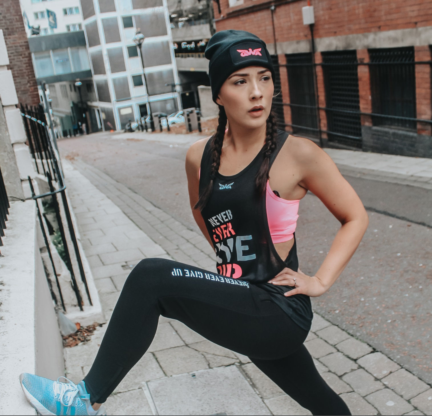 NEVER EVER GIVE UP OVERSIZED VEST