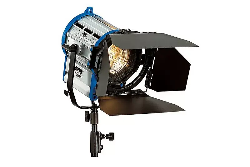 Incandescent Fresnel 1k