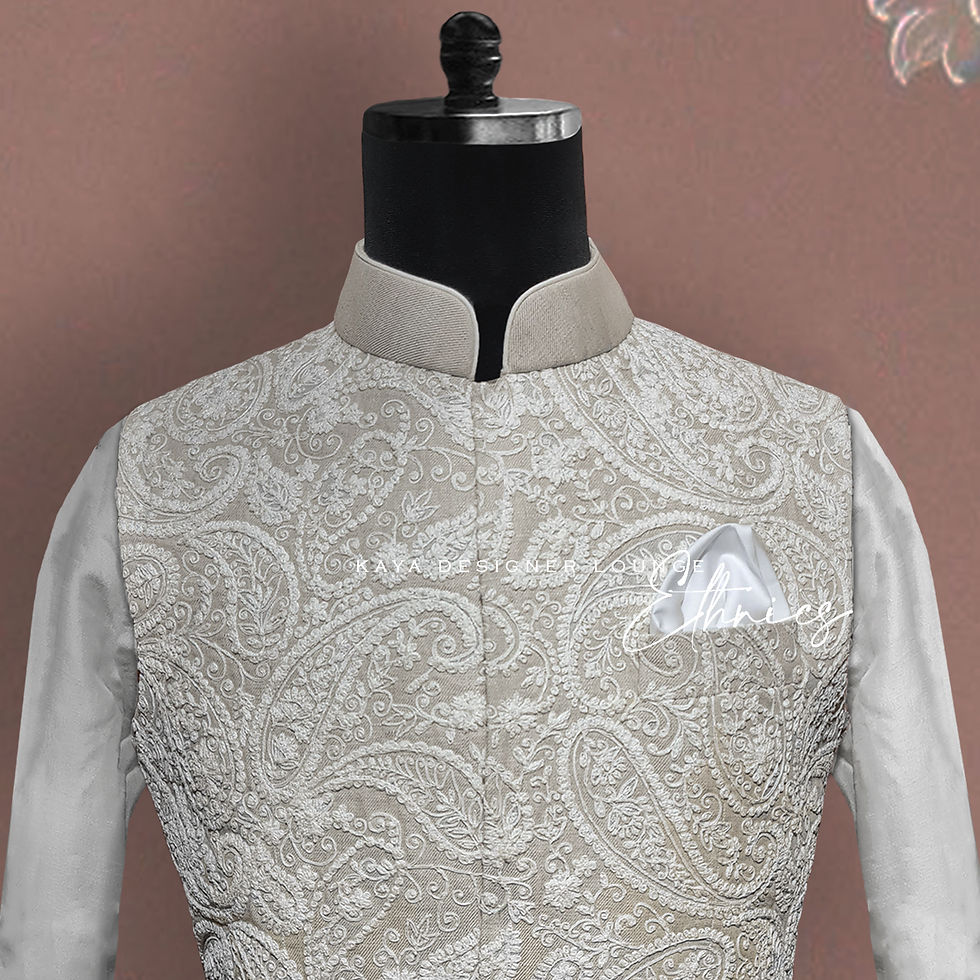 Thumbnail: Embroidered Sleeveless Jacket Set