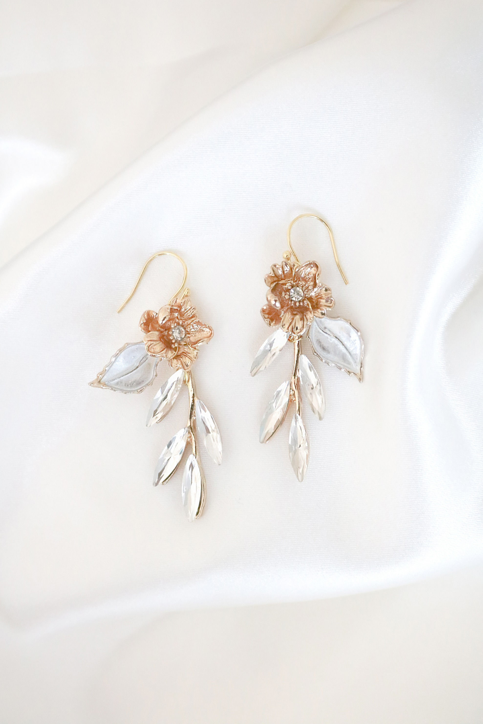 flower bridal earrings
