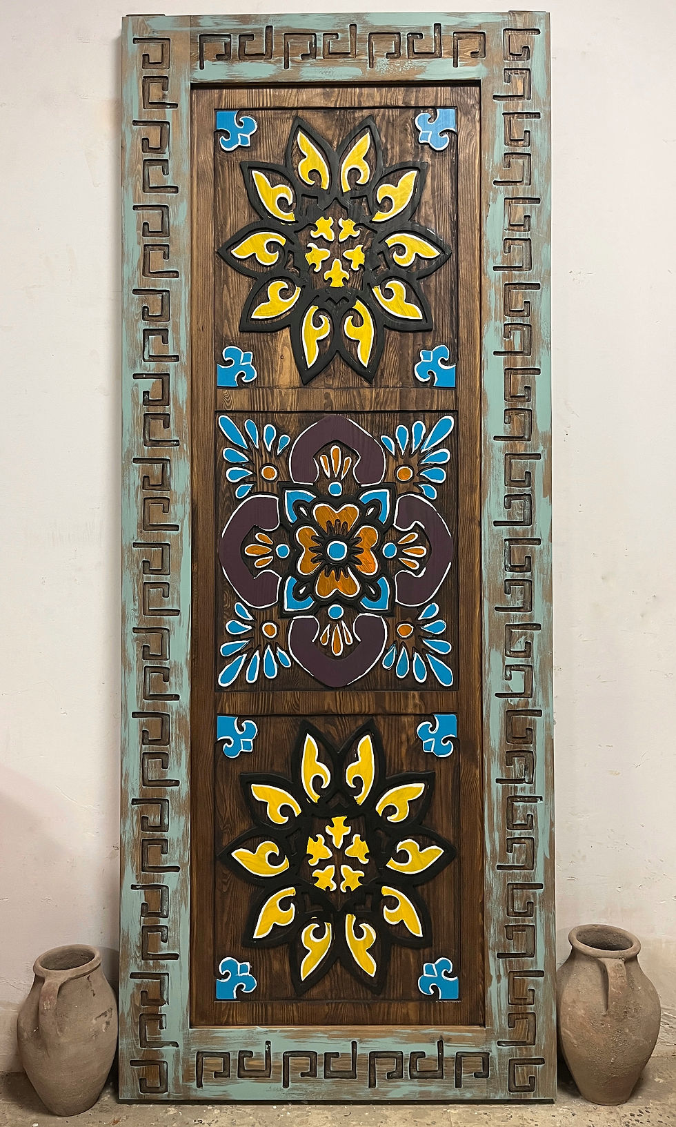 el oyması ahşap kapı modeli, masif panel üzerine özel üretim dekoratif tasarım