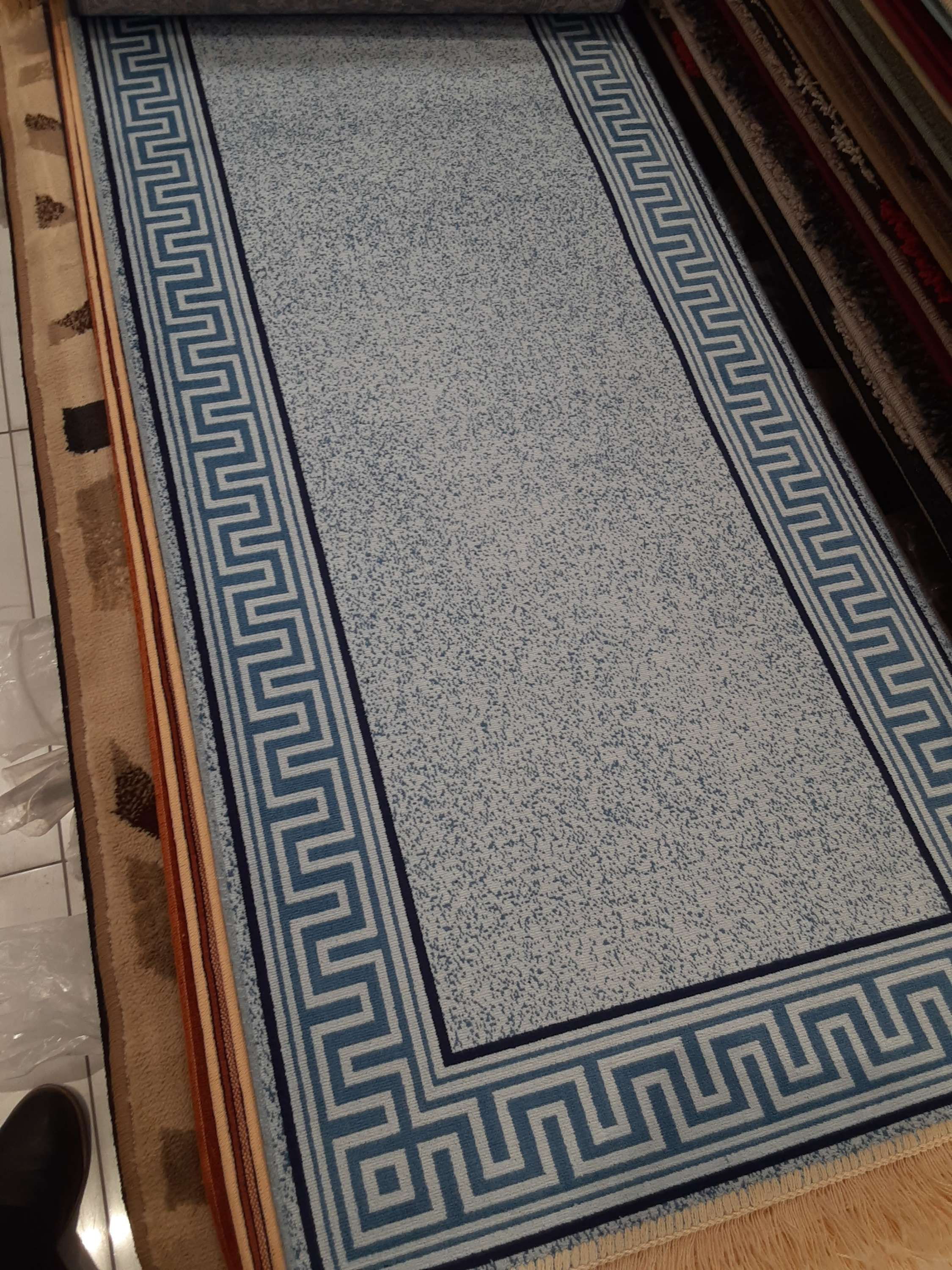 Light Silk8 (2' by 8')