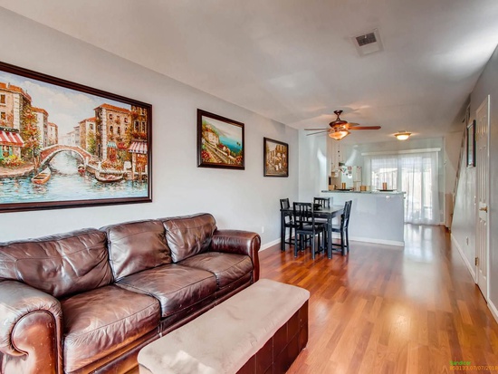 10137 Carefree Dr
