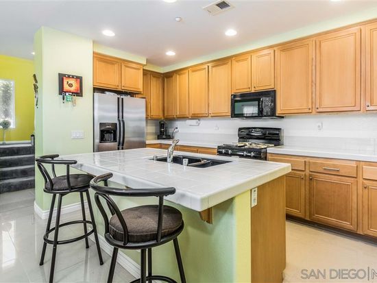 1867 Fargo Ln Unit 1
