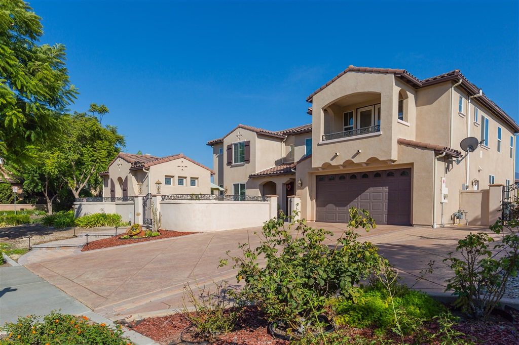 2856 Falling Waters Ct