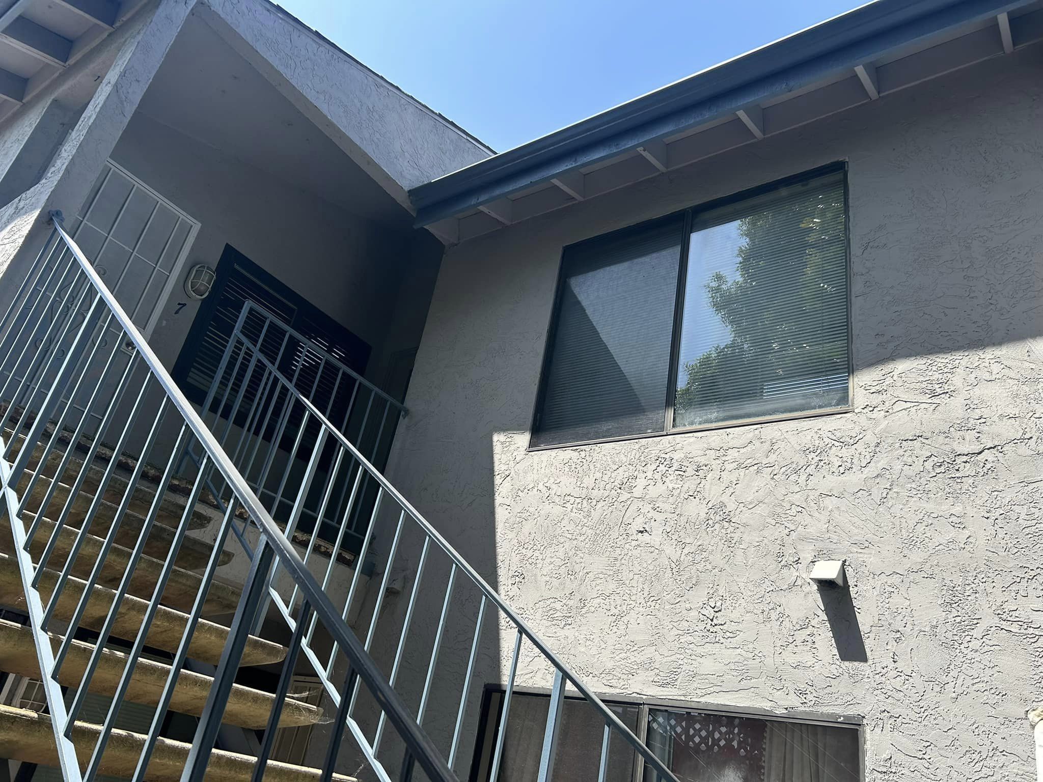 1463 Essex St Unit 6