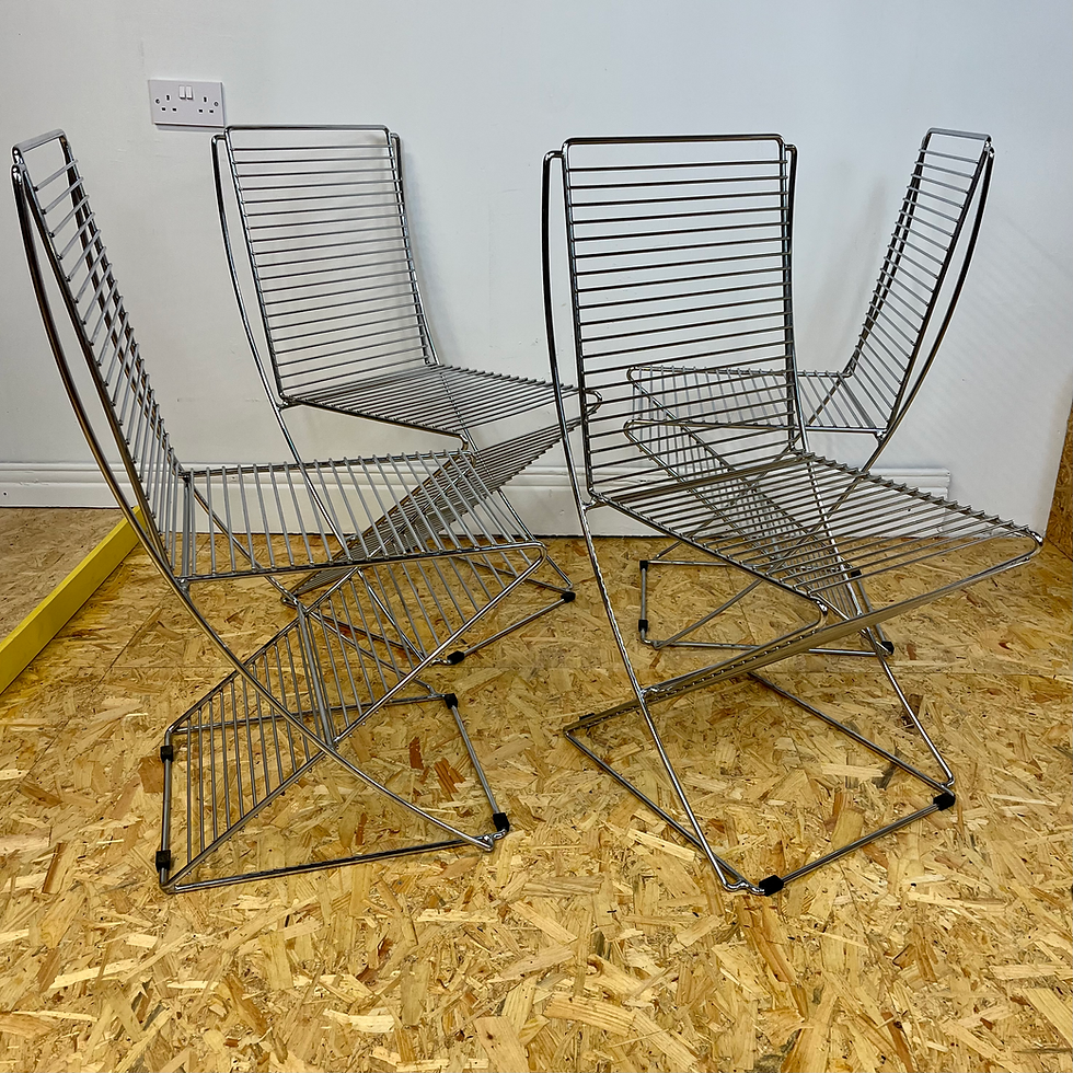 Thumbnail: Set of 4 German Kreuzschwinger chrome chairs