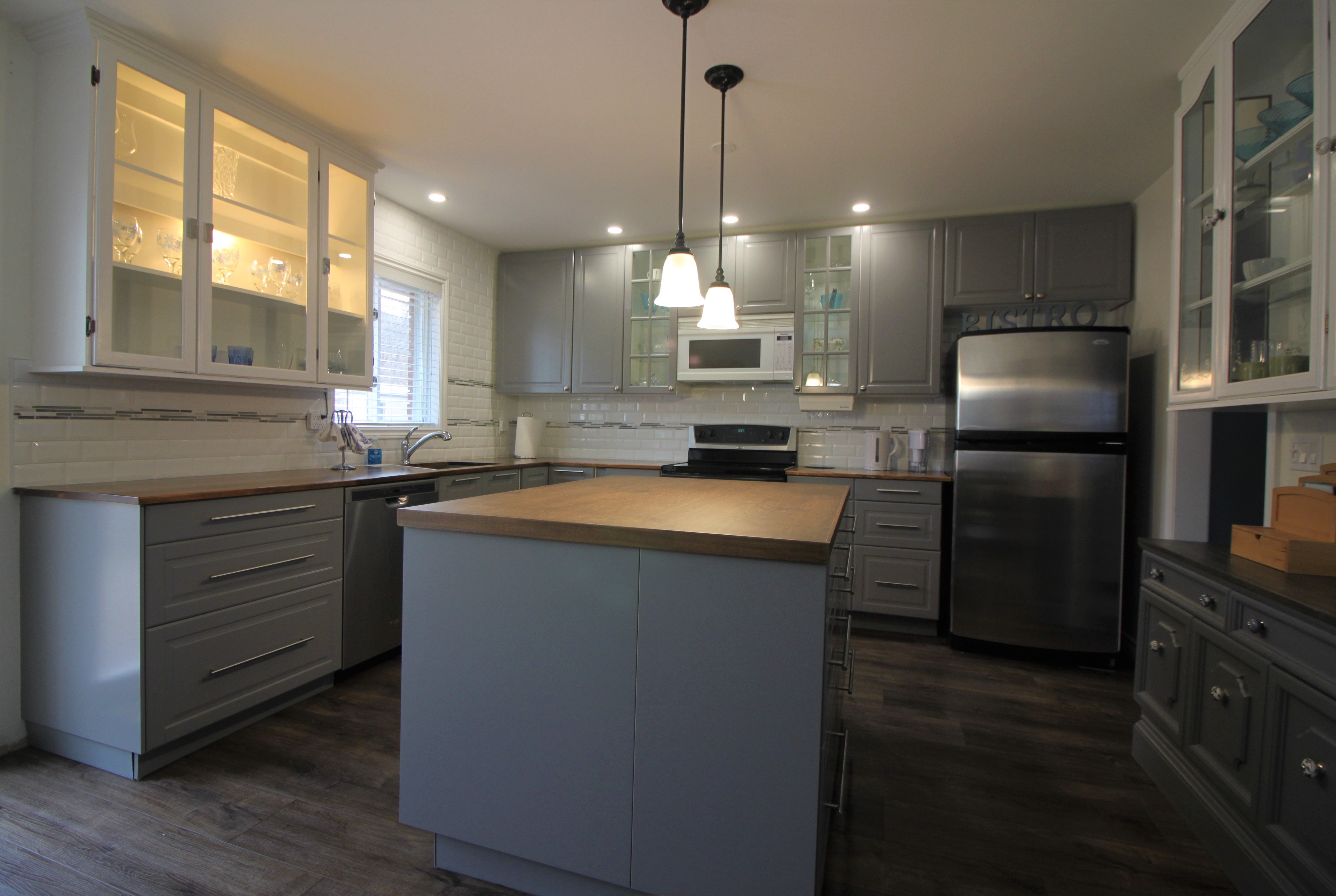 Barrie Short Term Rentals Allandale apartment 3 bedroom, 2 bath