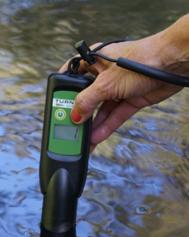 Using Pherongometer FluoroSense Handheld Fluorometer available for Phycocyanin Estimates ...