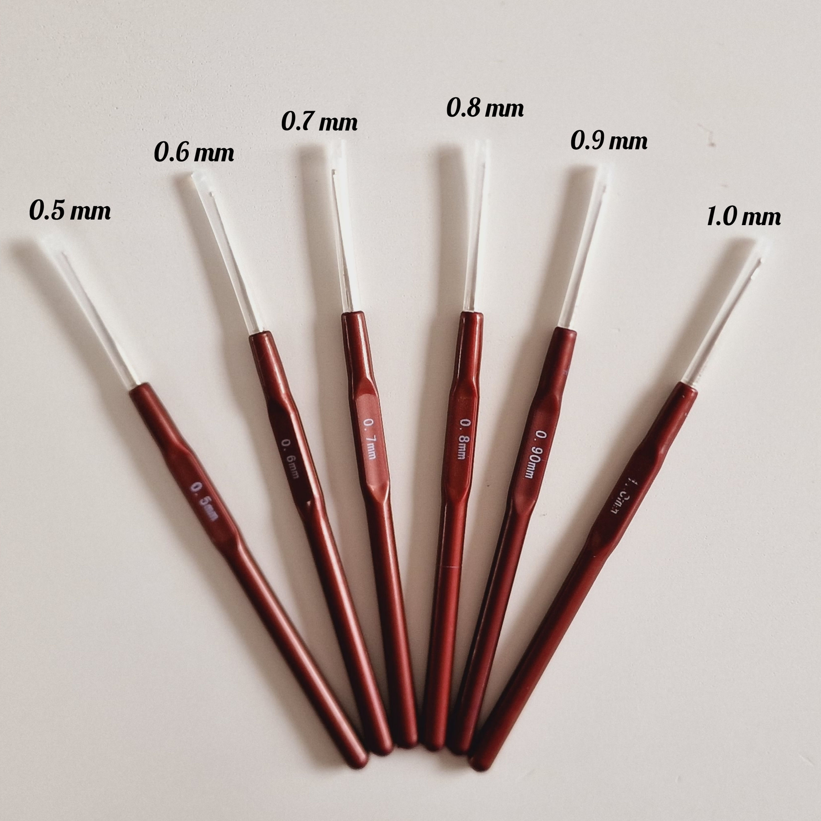 Crochet Hooks/Haaknaalden 0.5mm-1.0mm