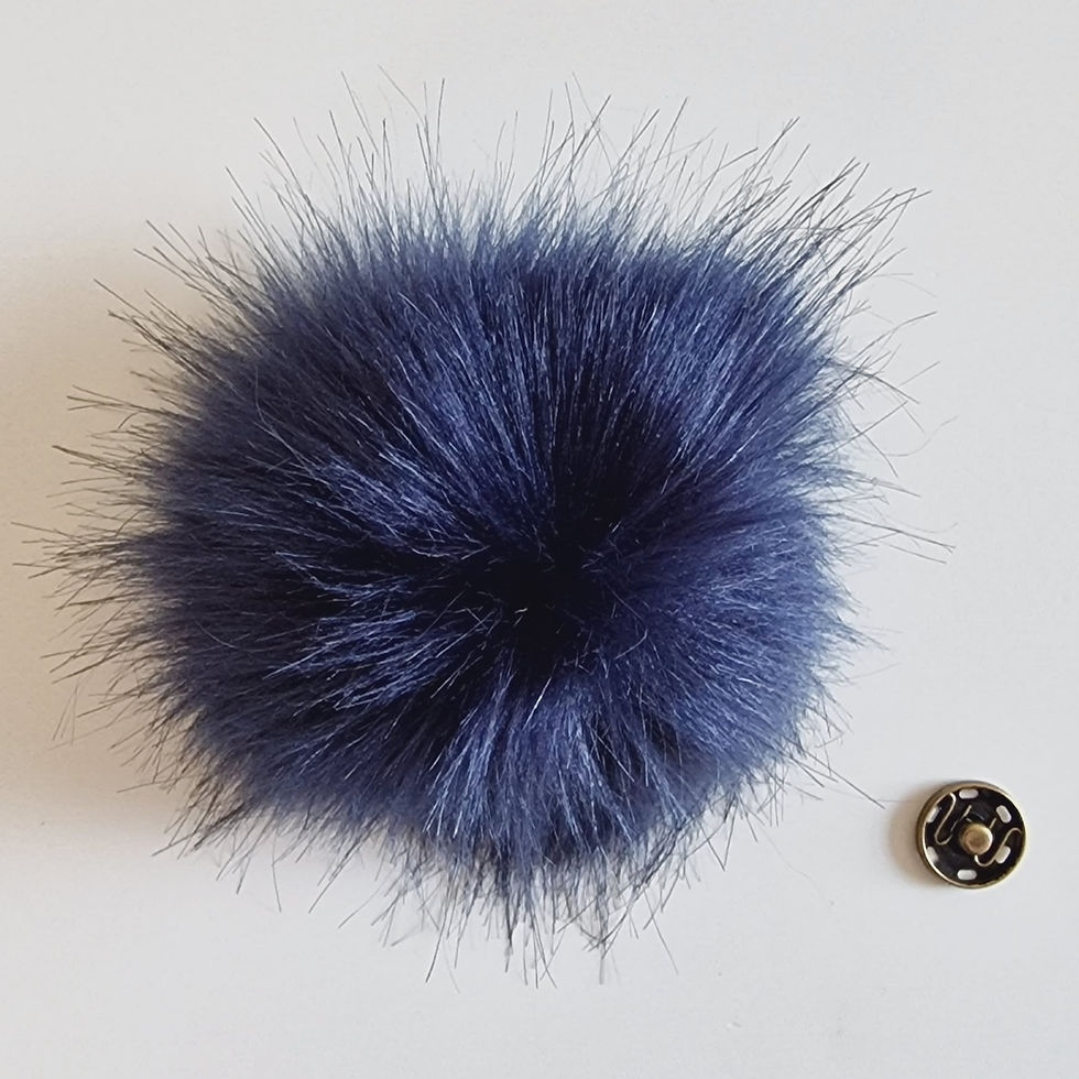 Thumbnail: Pompom with press stud blue/Pompon met drukknoop blauw 10cm/4inch