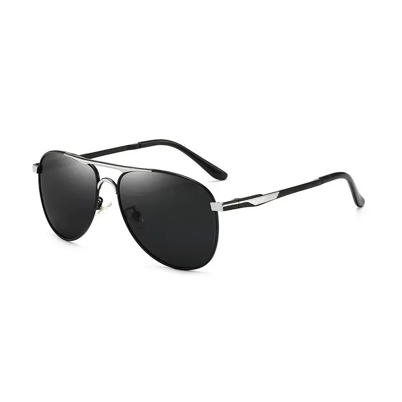 Thumbnail: Luxury Polarized Metal Driving Sunglasses UV400 for Men and Women