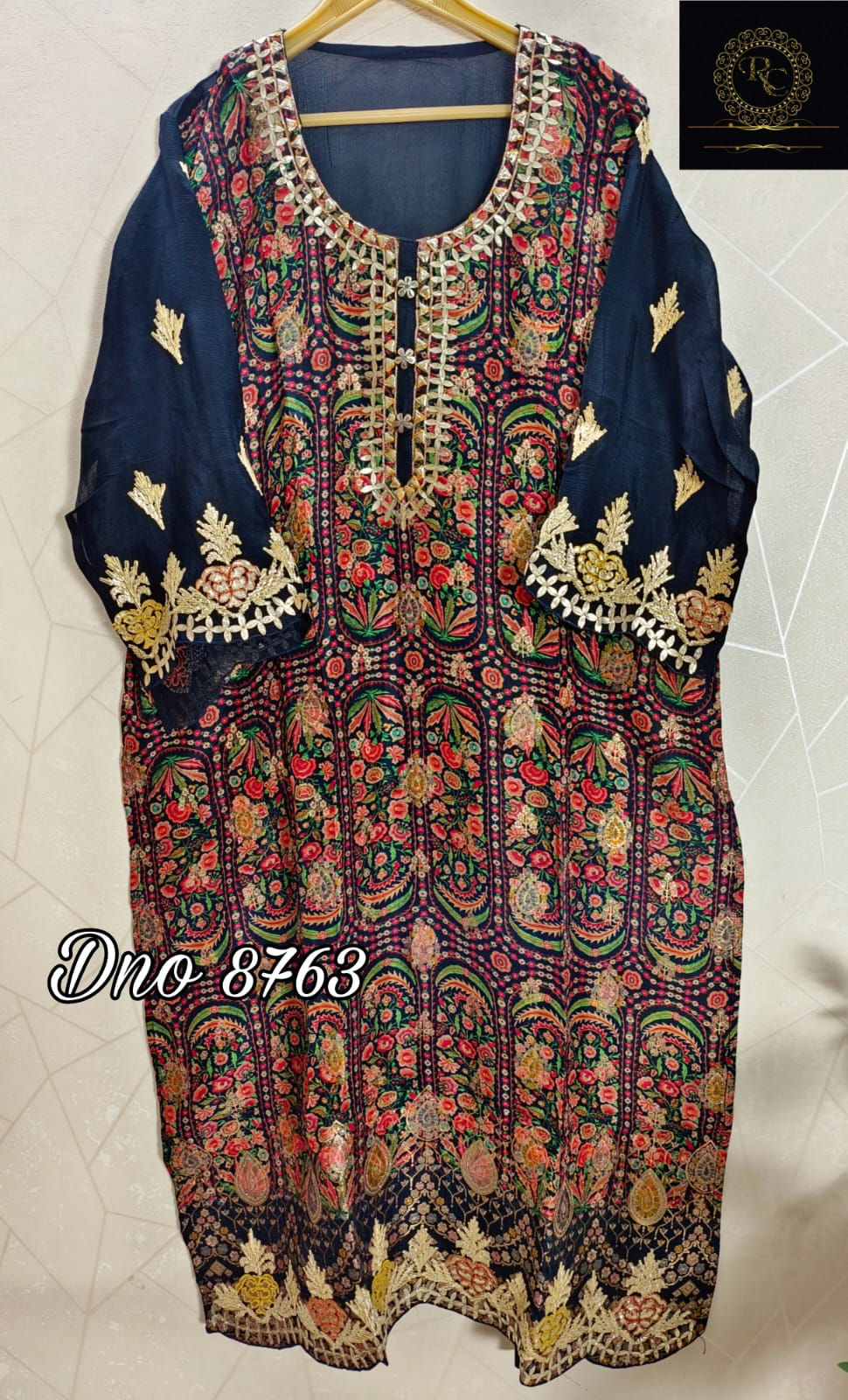 Thumbnail: Silk Gotta Leather Suit