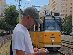 Cómo moverse por Budapest: tranvías, metro y autobuses para recorrer la ciudad