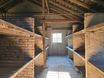 Recorrido por Auschwitz II-Birkenau sin guía: qué ver y cómo visitarlo