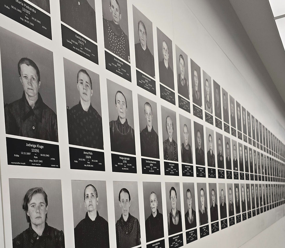 Fotografías de personas que fueron asesinadas en Auschwitz