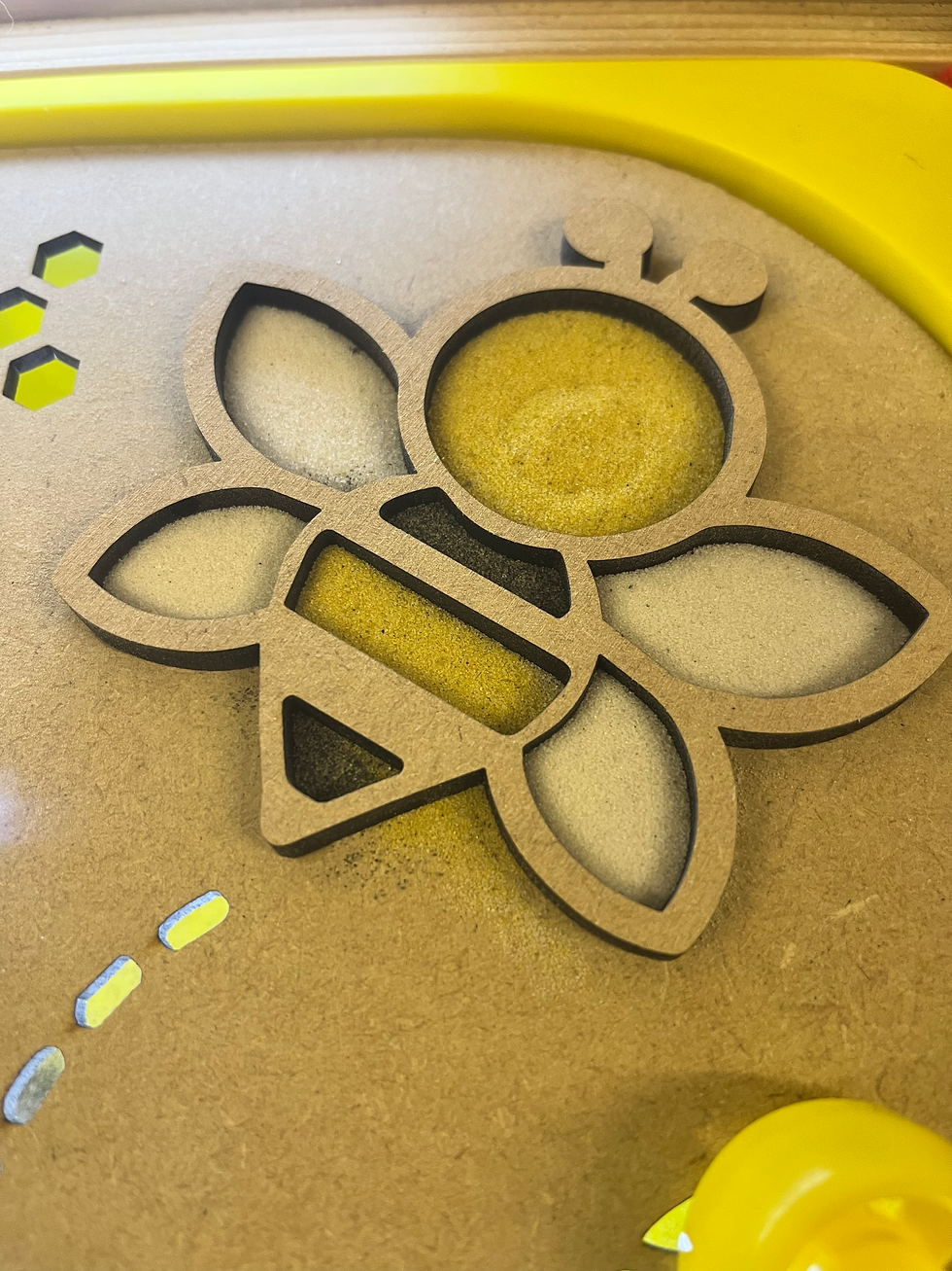 Thumbnail: BASICS Bee themed light up Flisat Activity lid