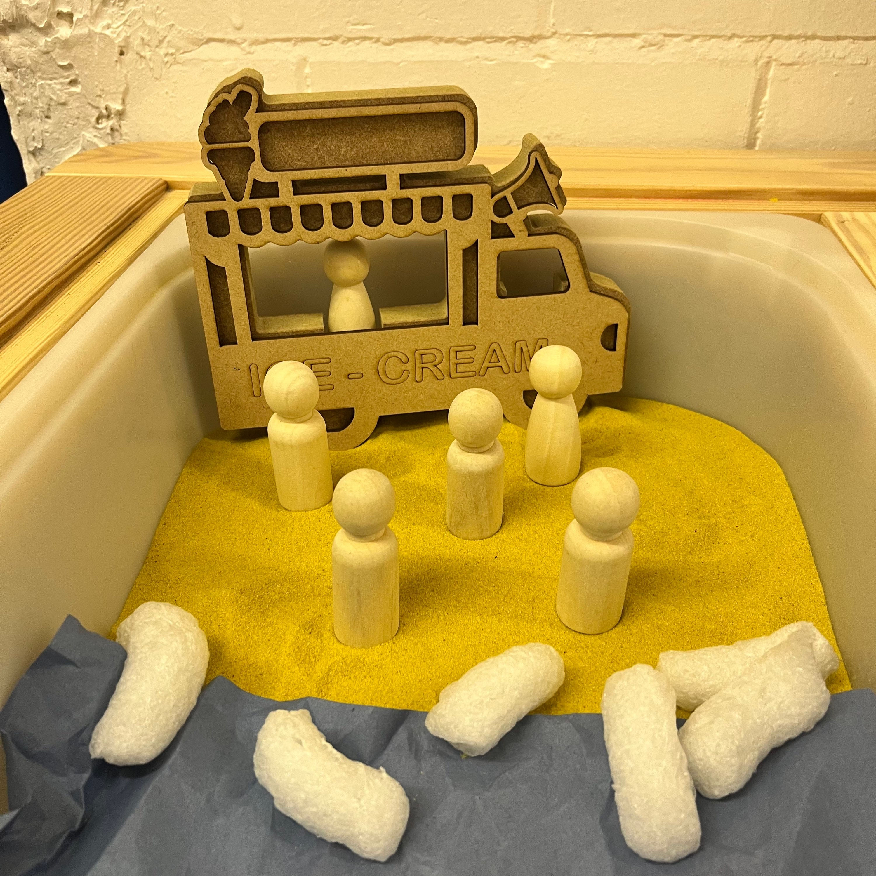 Ice Cream Van for Peg dolls - Freestanding