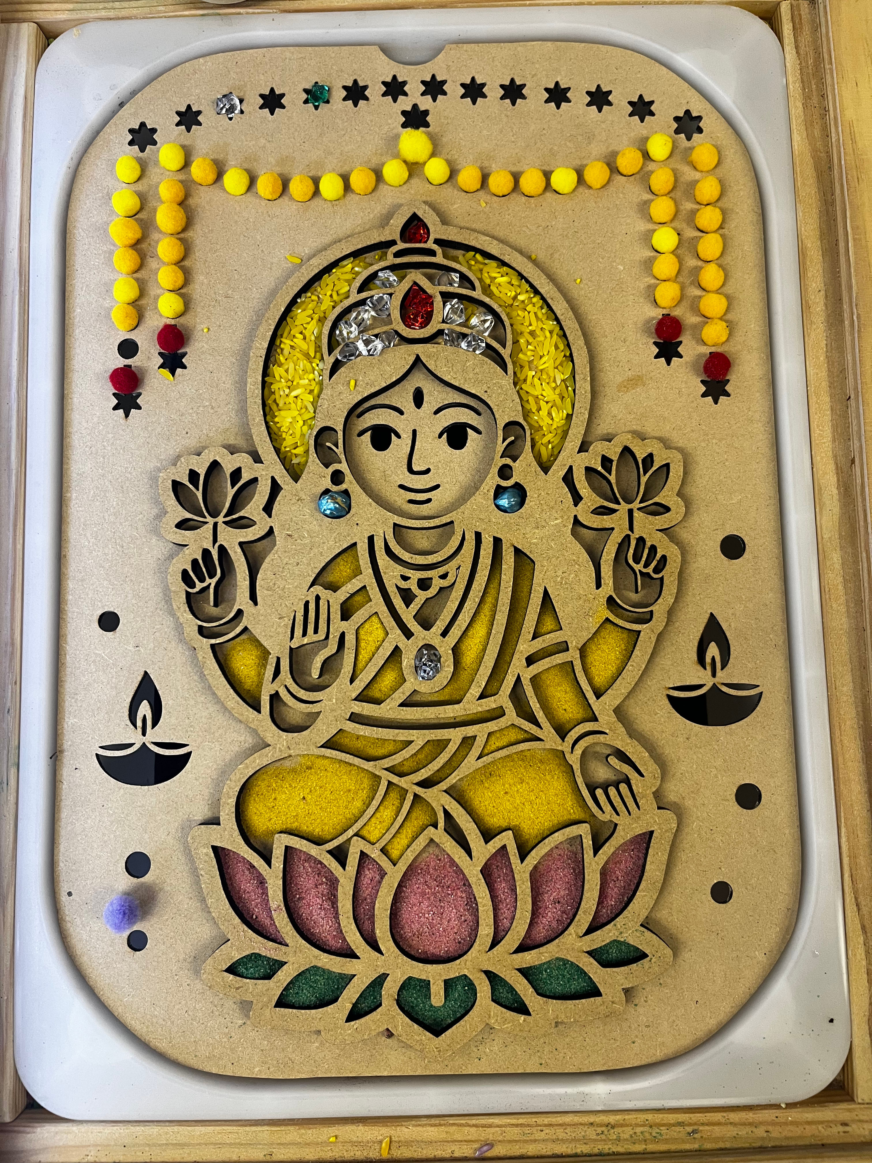 Diwali Lakshmi lightup fillable insert with Toran design
