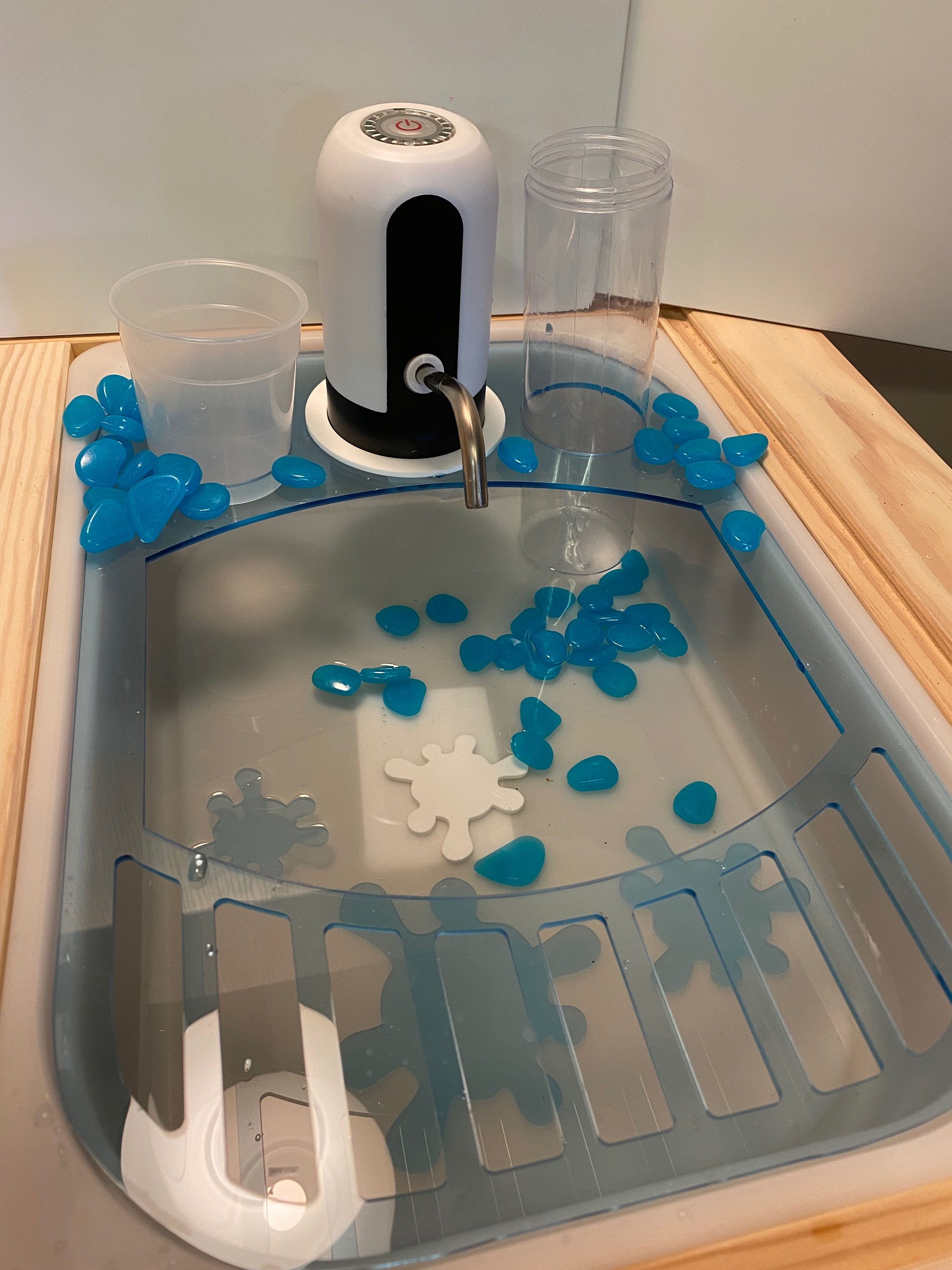 Water play Activity lid