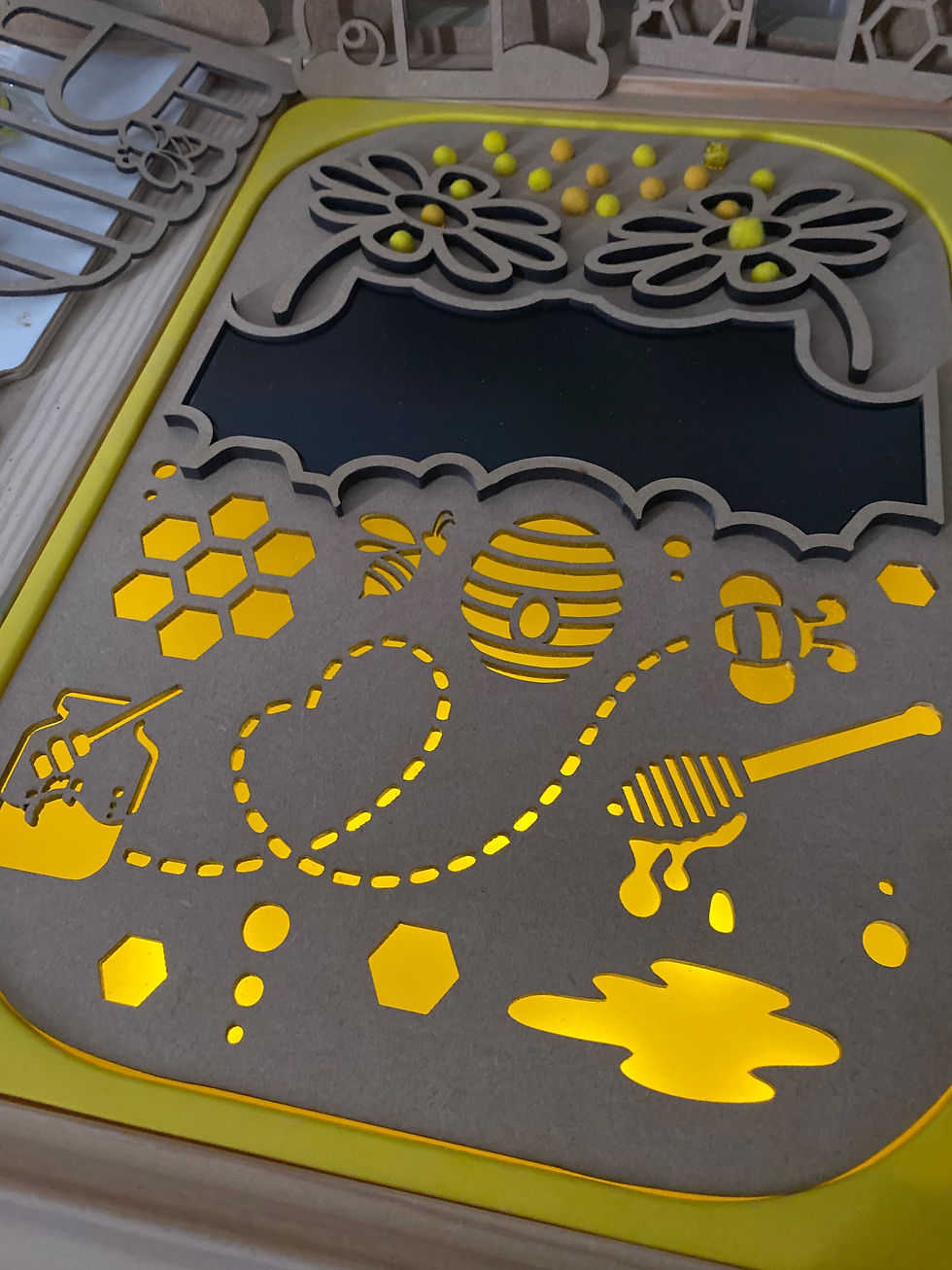 Thumbnail: Honey Bee Sensory light up lid