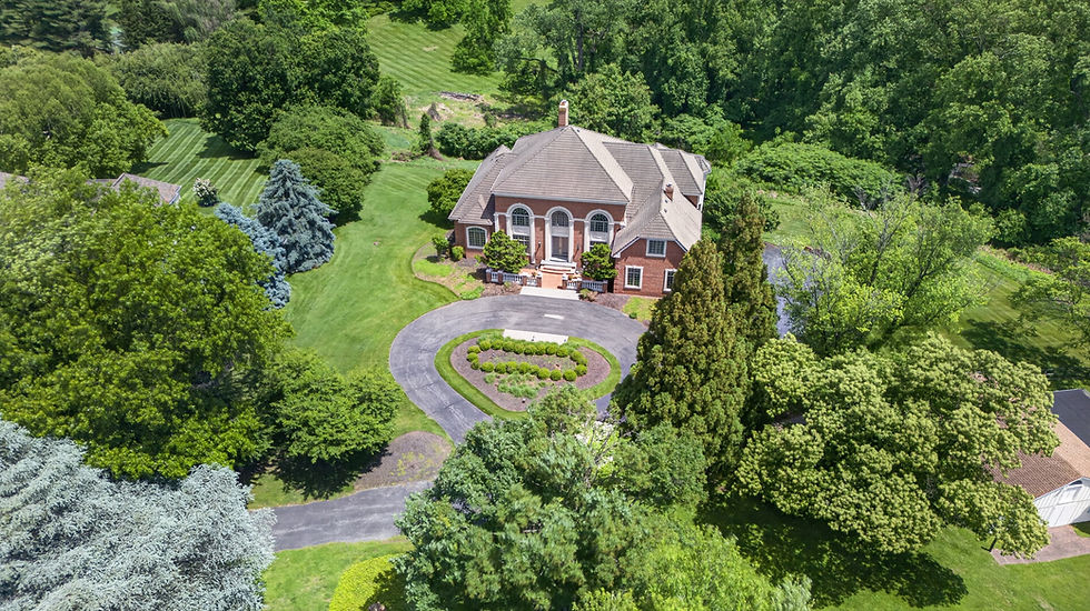815 Hillstead Drive aerial photography