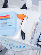 A root canal therapy operation table