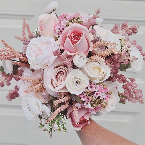 Blush pink and nude posy.webp