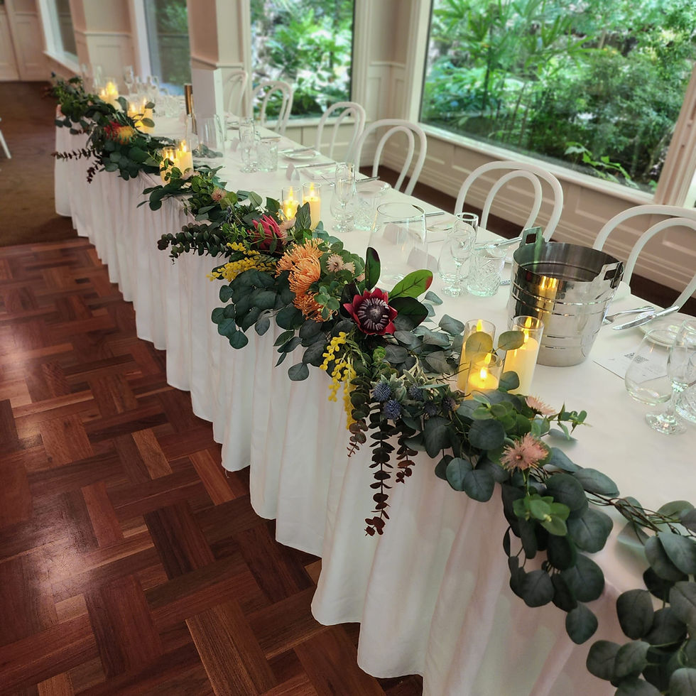 Thumbnail: Bridal Table Scapes