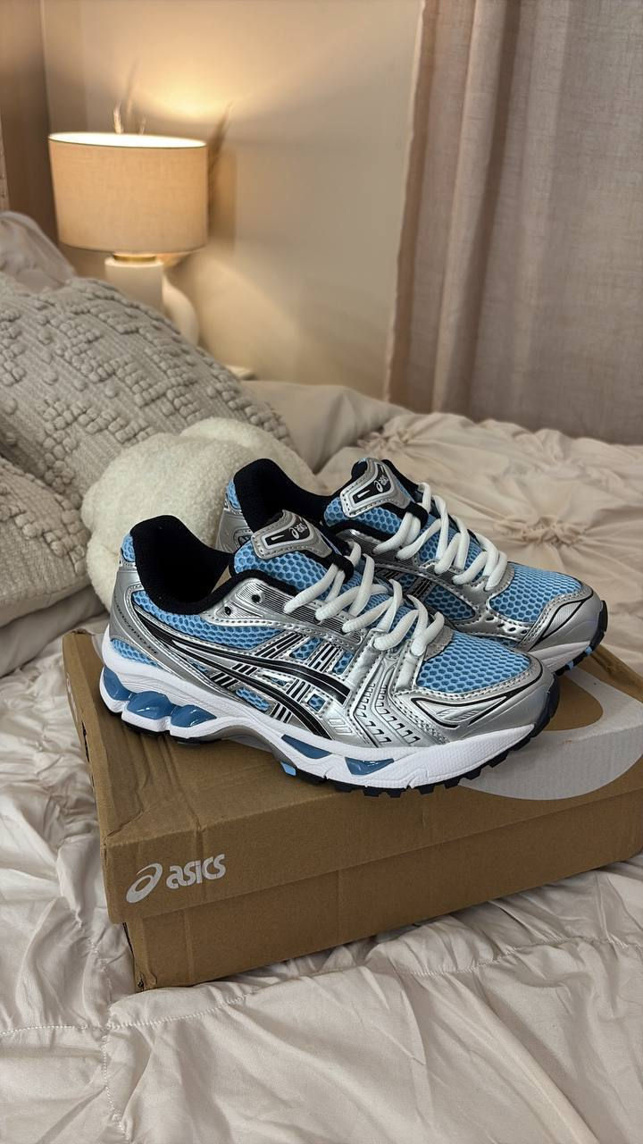 Indexkép: Asics Gel Kayano 14 Trainers