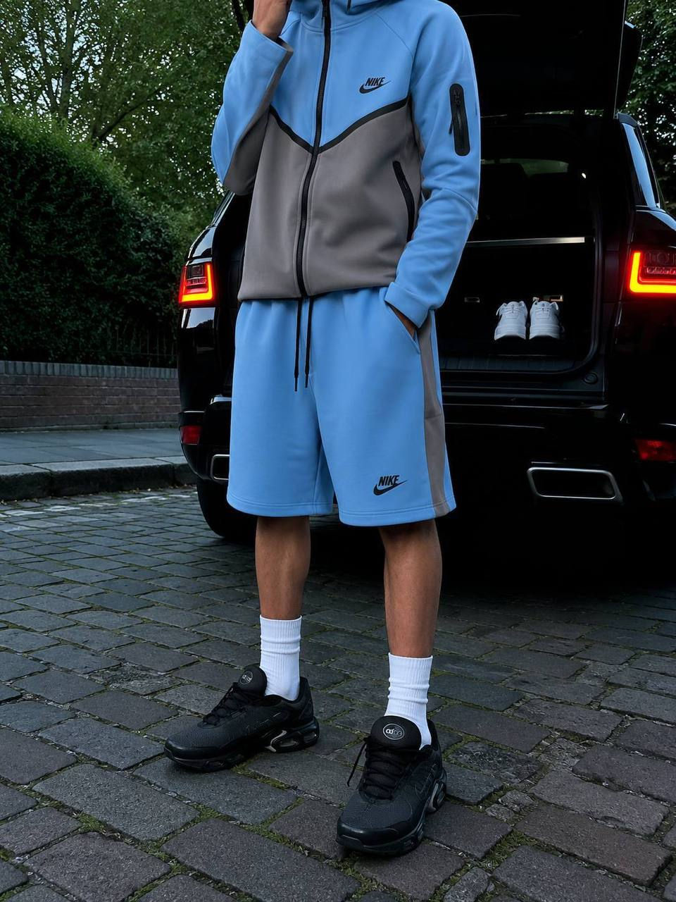Miniature : Nike TracksuitShorts Set