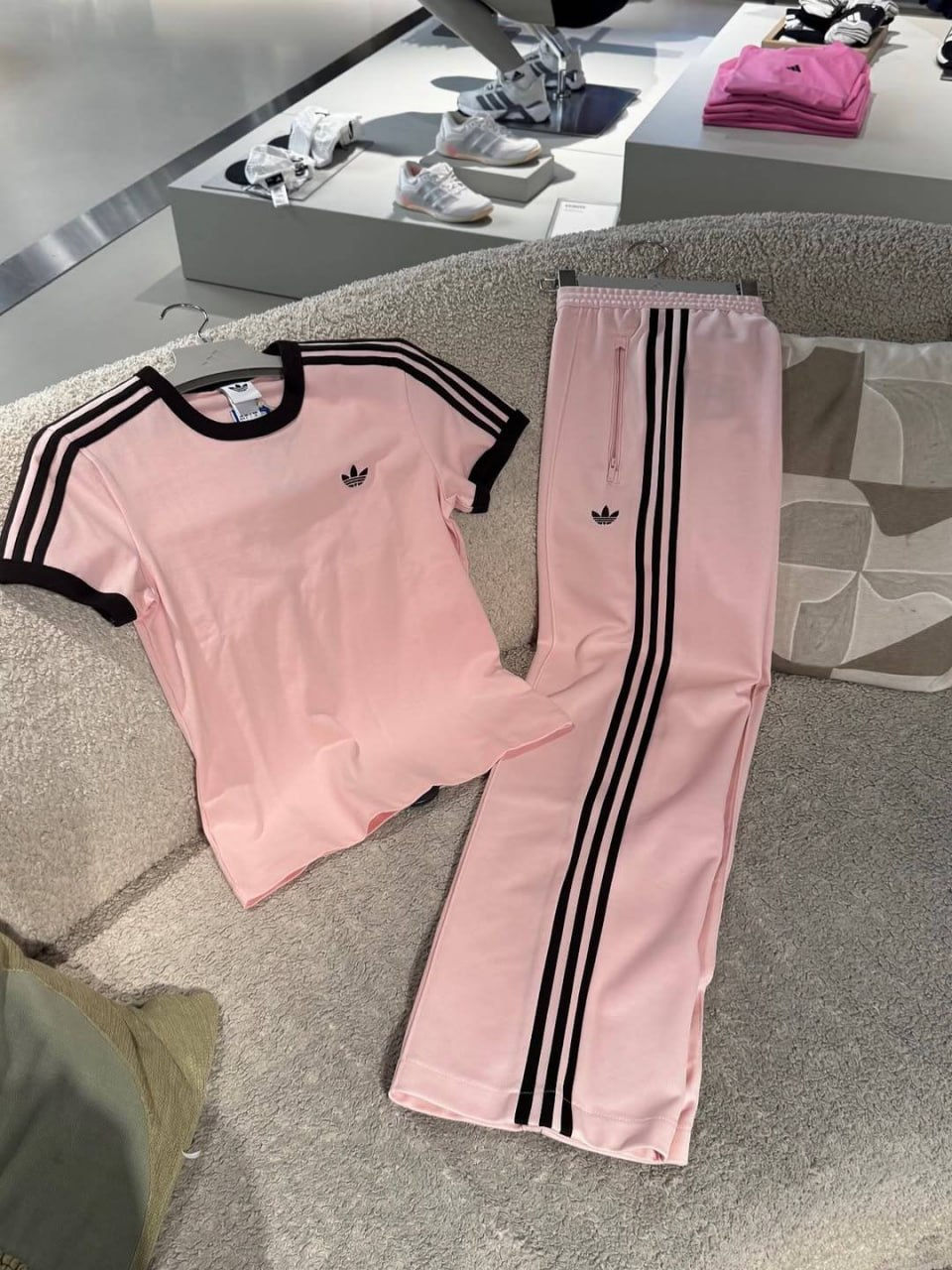 Miniatura: Adidas Clothing List
