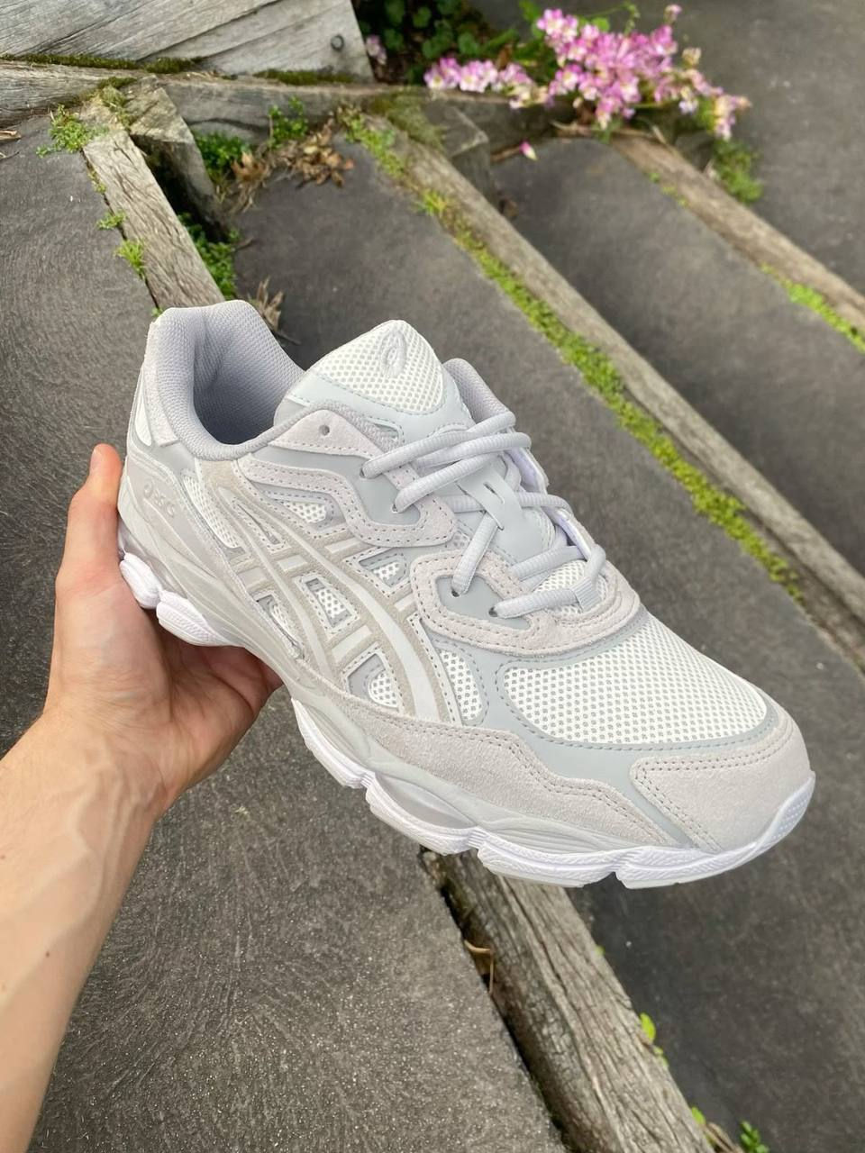 Indexkép: Asics Gel NYC