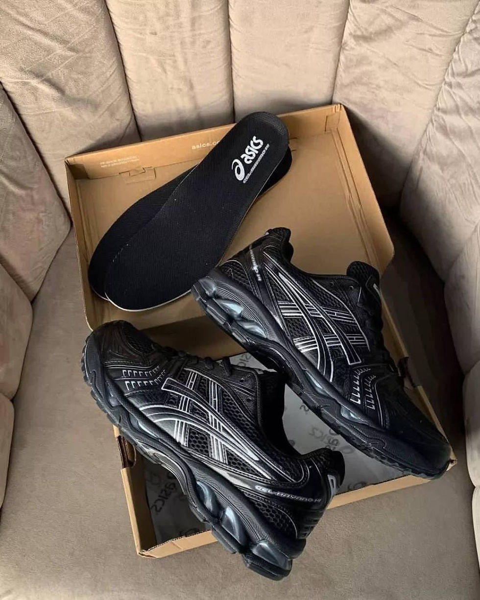 Indexkép: Asics Gel Kayano 14 Trainers