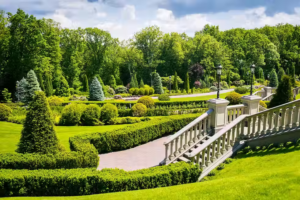 Trusted support and oversight for private households and family estates