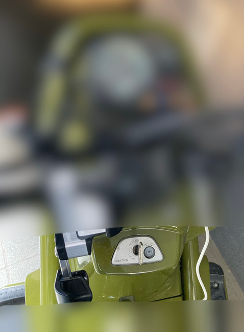 鍵穴から鍵作成したバイクの鍵穴部分