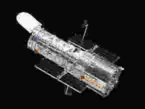 Image du Hubble Space Telescope (HST) prise depuis la navette spatiale Atlantis lors d'une mission d'entretien en 2009. Source : NASA/Hubblesite