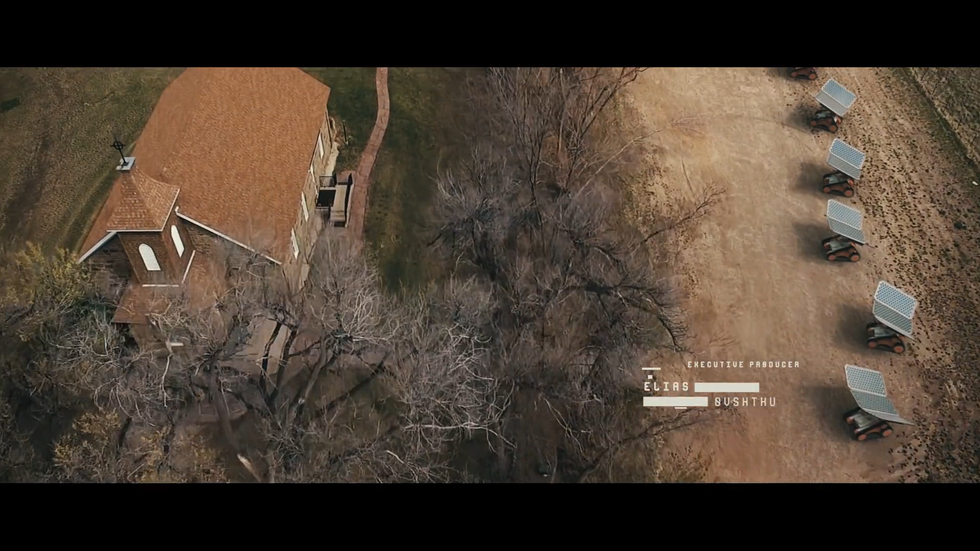 Unit-E Title Sequence (0-01-14-09).png