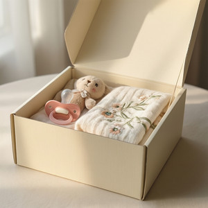 Custom Gift Boxes for New Parents