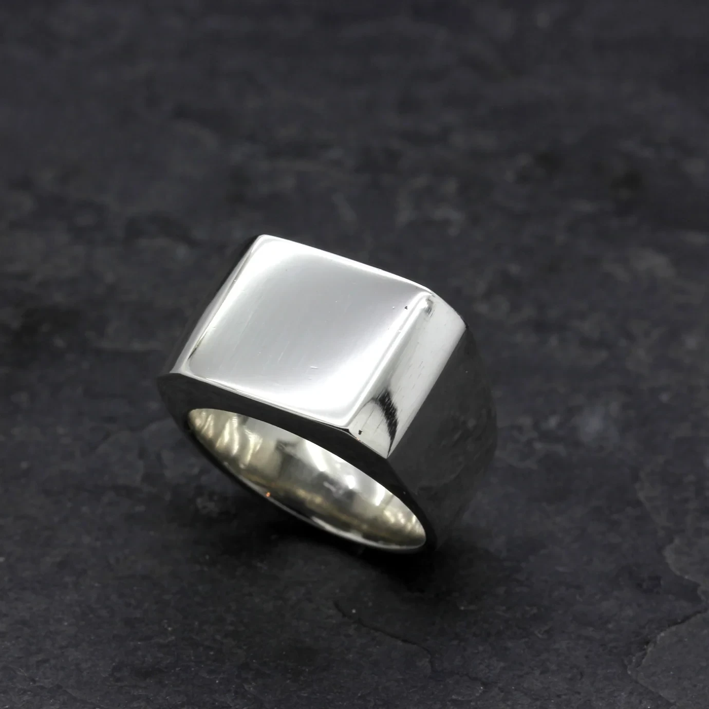 King / Konge Silver Signet Ring