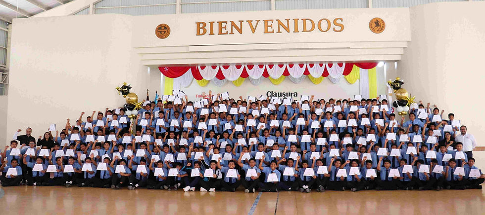 180 jóvenes fortalecen sus habilidades de comunicación para construir nuevas oportunidades de desarrollo