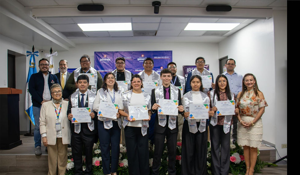 Programadores Tecnológicos se gradúan con amplias oportunidades de desarrollo