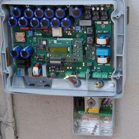 New approach to measure PV inverter degradation in semi-arid climates