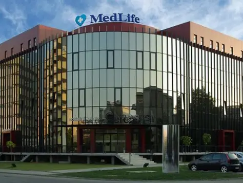 Romanian stock indices end week in green, MedLife shines