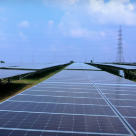 Microsoft signs 437.6 MW green energy deal with ReNew