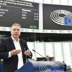 EU set to dig into raw materials supply