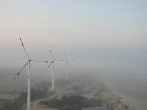 Suzlon bags deal to equip 104-MW Indian wind farm for Ampin