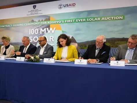 Kosovo signs 100 MW solar plant contract with Orllati-led tie-up