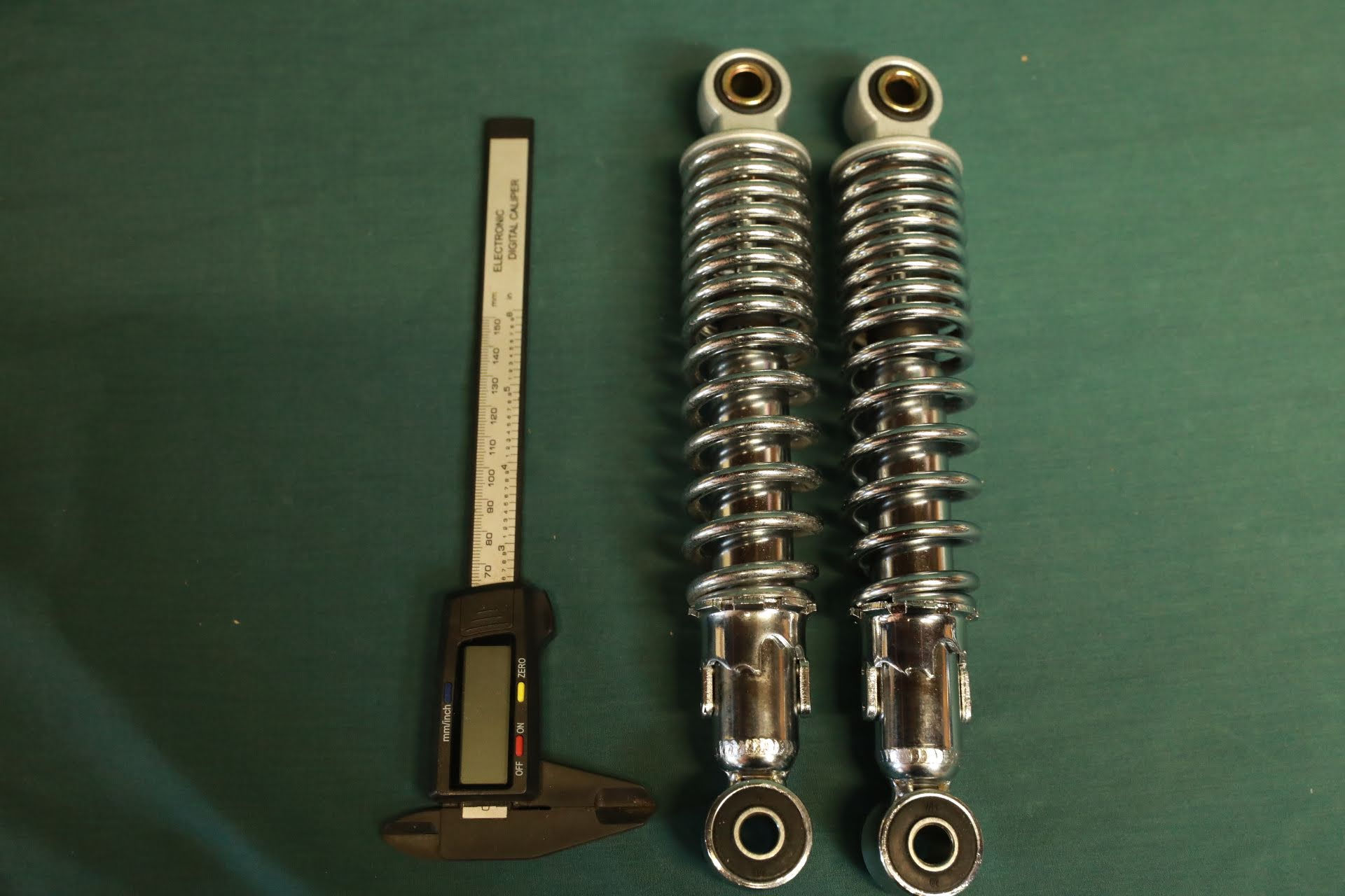 230mm Rear Shocks - Preload Adjustable