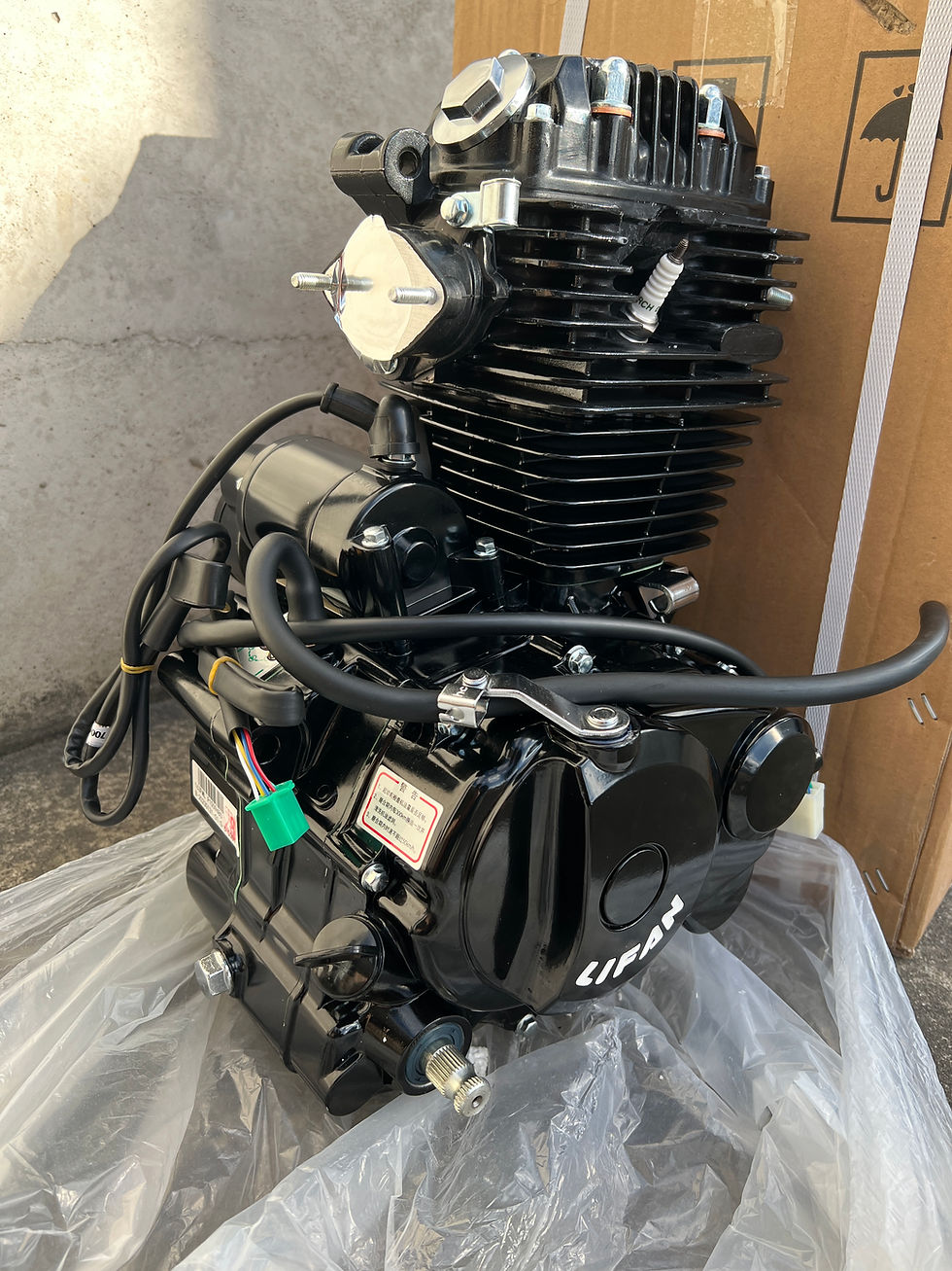 Thumbnail: Lifan 200cc OHC Engine